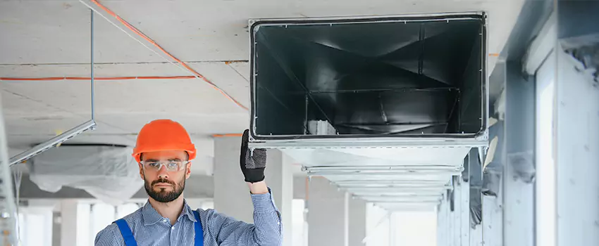 Clogged Air Duct Cleaning and Sanitizing in Town 'n' Country, FL